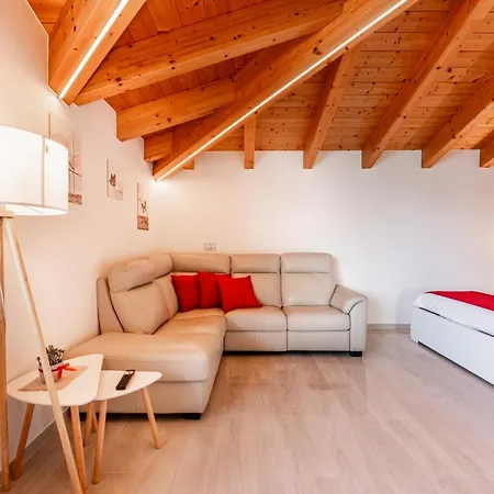 Casa vacanze Piccola Orchidea Musso